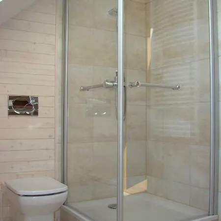 Dom Na Pstraznicy Tatil Evi Kudowa-Zdroj